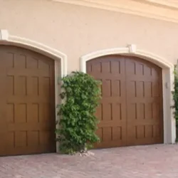 wood-composite-garage-doors-v2.jpg.webp